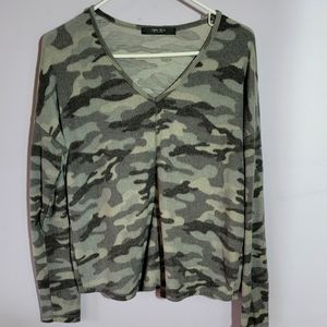 Coin 1804 woman's off the shoulder ls top